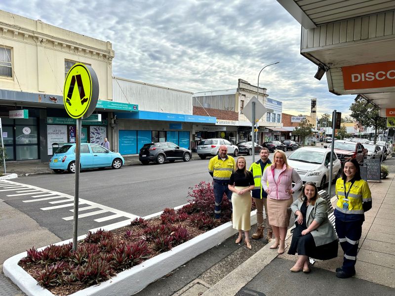 Lord Mayor Nuatali Nelmes, Cr Elizabeth Adamczyk and Cr Deahnna Richardson with City of Newcastle staff Bruce Pemberton, Jack Hawthorne and Bianca Field-Vo, inspect the upgrade road surface along Nelson Street, Wallsend.
